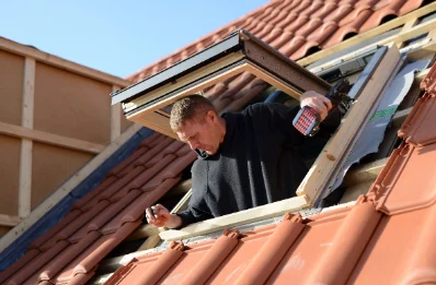 Pose de fenêtres de toit Velux à Marsal